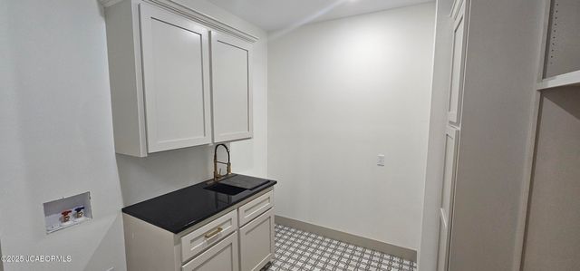 10884 COUNTRY AIRE MEADOWS COURT, Holts Summit, MO 65043