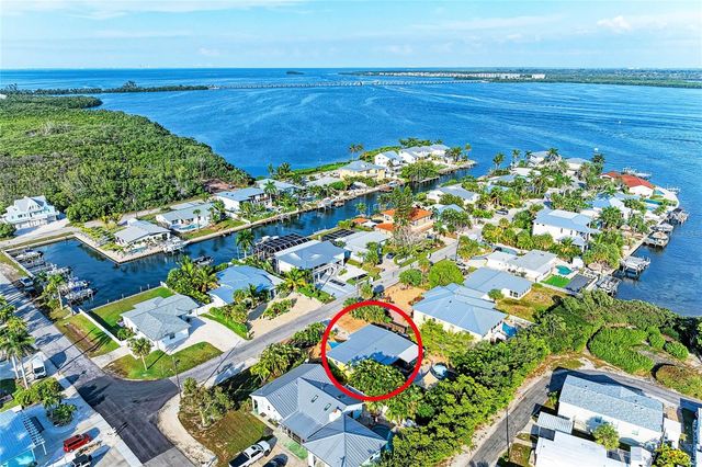 503 BAYVIEW DRIVE, Holmes Beach, FL 34217