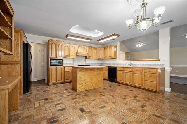 8850 Lister Dairy Road, Creola, AL 36525