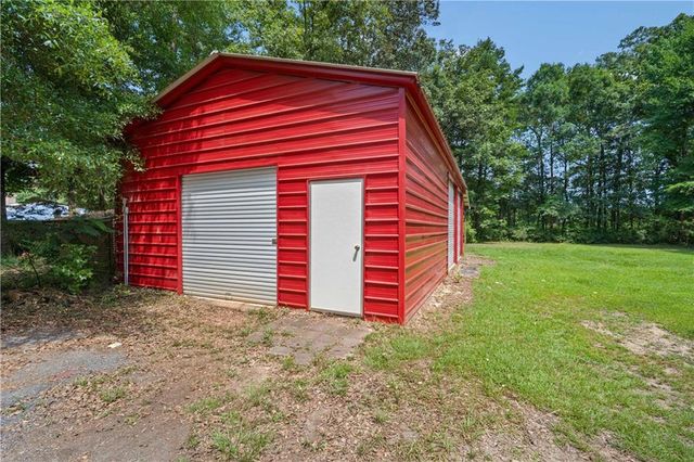 8850 Lister Dairy Road, Creola, AL 36525