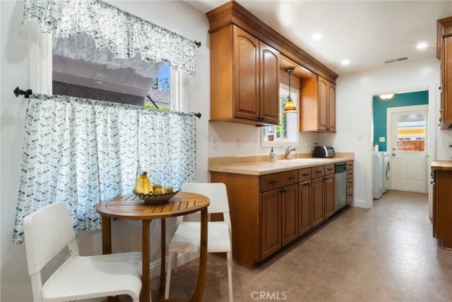 2536 French, Santa Ana, CA 92706