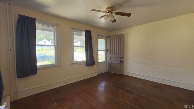 116 West Schuyler Street, Oswego, NY 13126