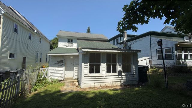 116 West Schuyler Street, Oswego, NY 13126