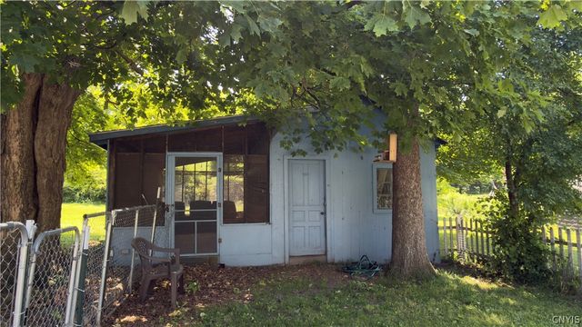 116 West Schuyler Street, Oswego, NY 13126