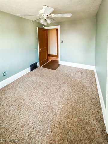 1811 Grace Avenue NE, Canton, OH 44705