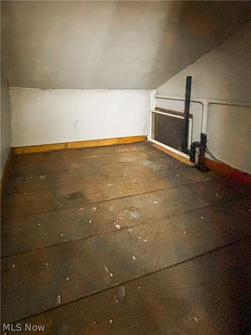 1811 Grace Avenue NE, Canton, OH 44705