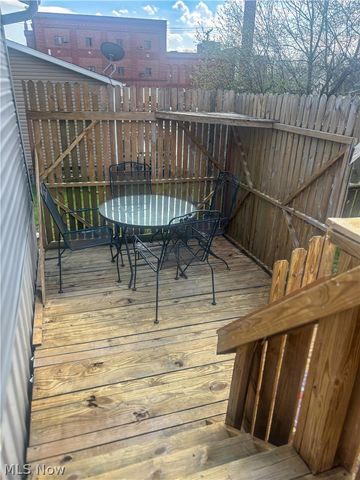 1811 Grace Avenue NE, Canton, OH 44705