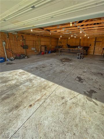 1811 Grace Avenue NE, Canton, OH 44705