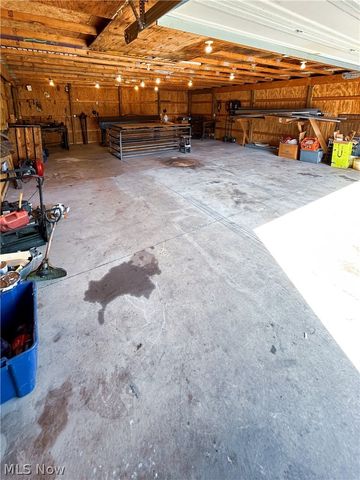 1811 Grace Avenue NE, Canton, OH 44705