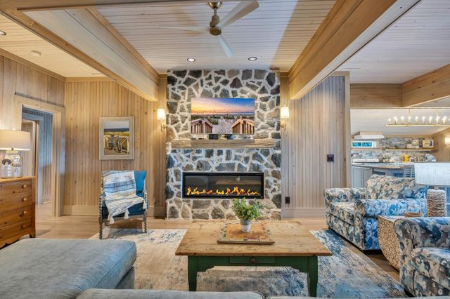 192 Atlantic Ave., Pawleys Island, SC 29585