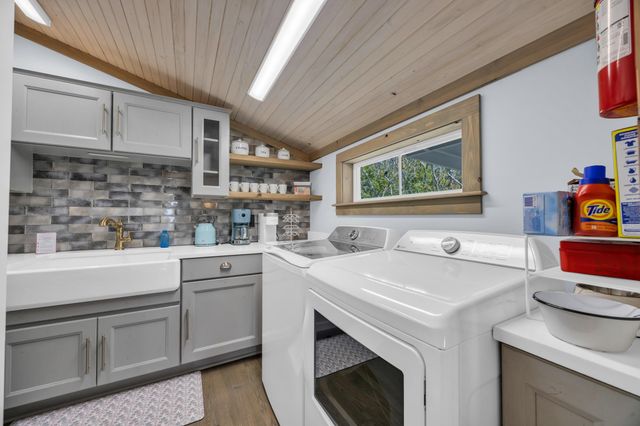 192 Atlantic Ave., Pawleys Island, SC 29585