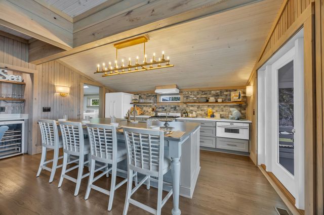 192 Atlantic Ave., Pawleys Island, SC 29585