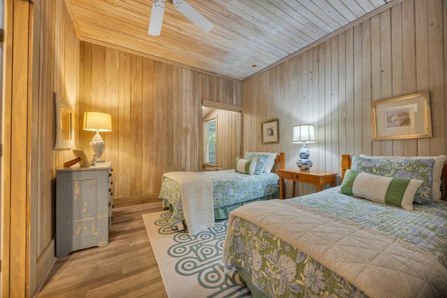 192 Atlantic Ave., Pawleys Island, SC 29585