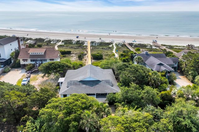 192 Atlantic Ave., Pawleys Island, SC 29585