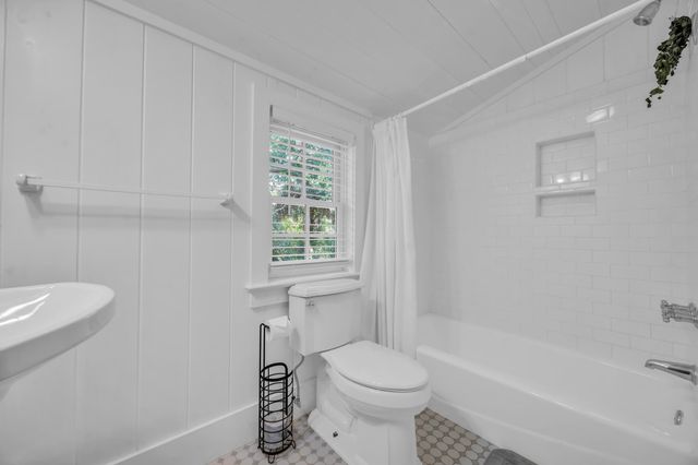 192 Atlantic Ave., Pawleys Island, SC 29585