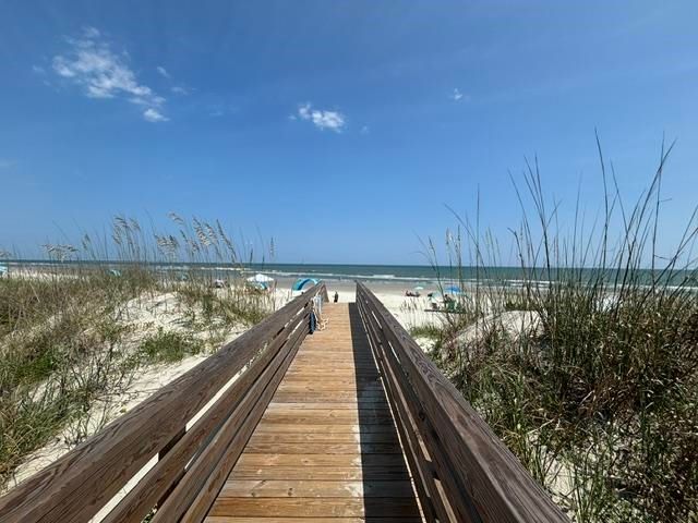 192 Atlantic Ave., Pawleys Island, SC 29585