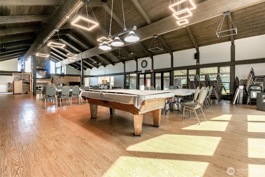 Image 35 of property listing at 2101 S 324th Street #10, Federal Way, WA 98003