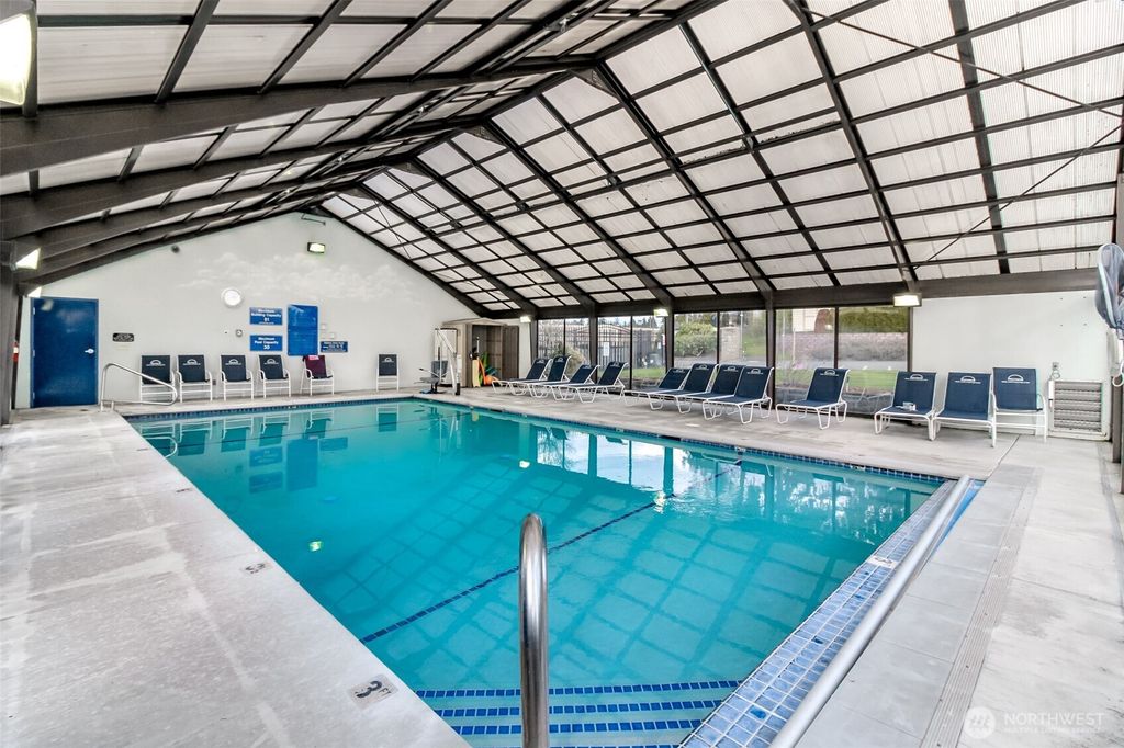 Image 36 of property listing at 2101 S 324th Street #10, Federal Way, WA 98003