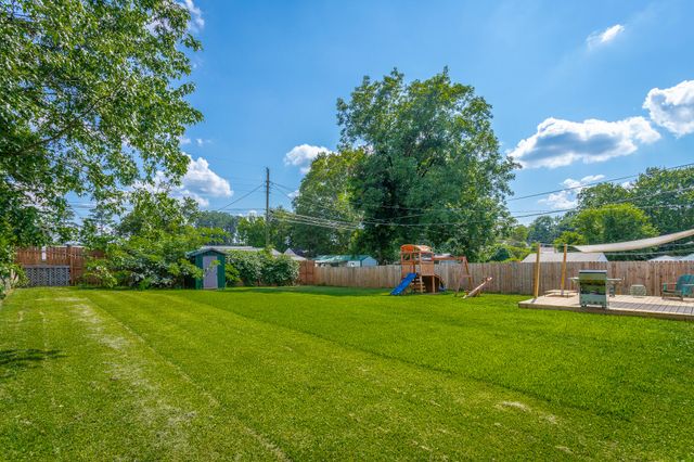 6624 Hilton Drive, Chattanooga, TN 37412