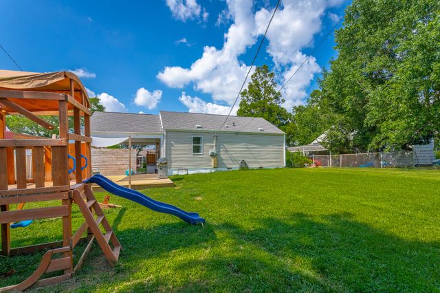 6624 Hilton Drive, Chattanooga, TN 37412