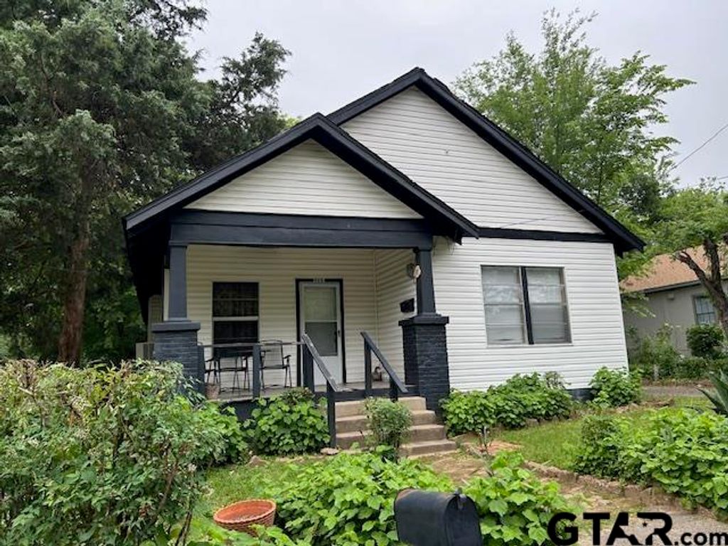 1308 N Whitten Ave, Tyler, TX 75702