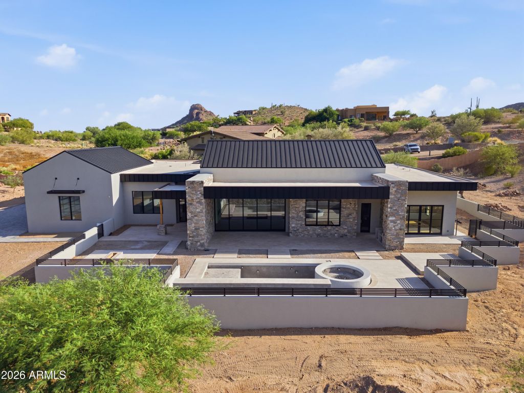 9297 E SUNDANCE Circle, Gold Canyon, AZ 85118 — photo 2