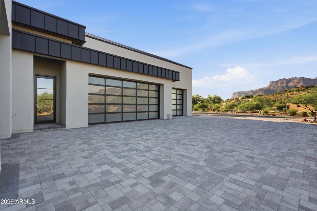 9297 E SUNDANCE Circle, Gold Canyon, AZ 85118 — photo 4