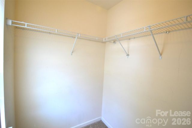 843 Plaza Walk Drive, Charlotte, NC 28215