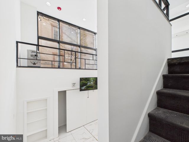 610 S 3RD ST, Philadelphia, PA 19147