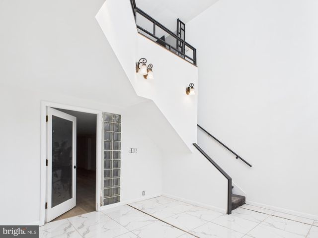 610 S 3RD ST, Philadelphia, PA 19147