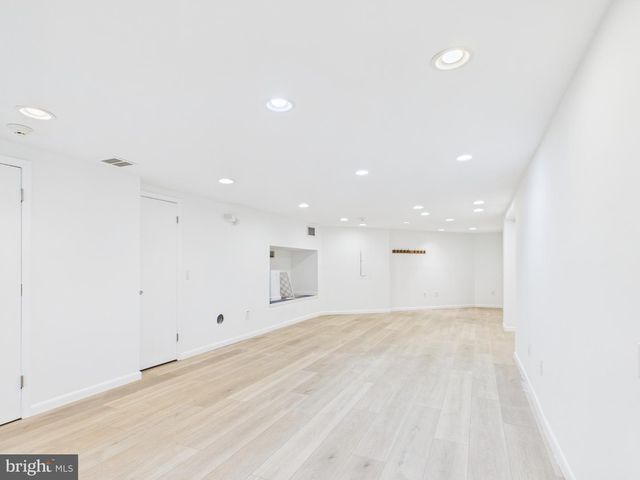 610 S 3RD ST, Philadelphia, PA 19147