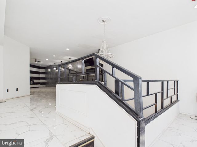 610 S 3RD ST, Philadelphia, PA 19147