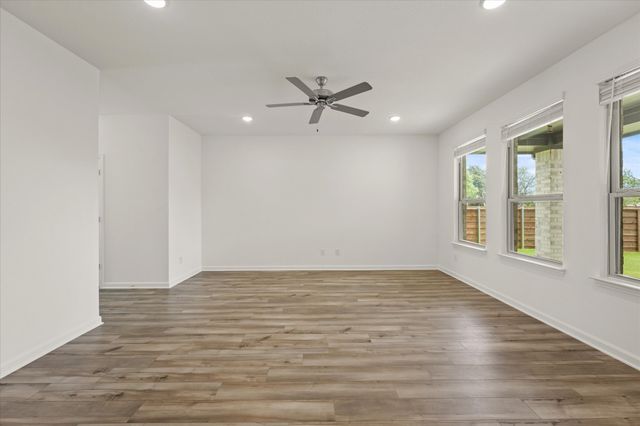 1900 Twisted Tree Lane, Mesquite, TX 75181