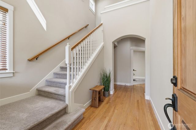 8642 NE 123rd Place, Kirkland, WA 98034