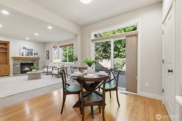 8642 NE 123rd Place, Kirkland, WA 98034