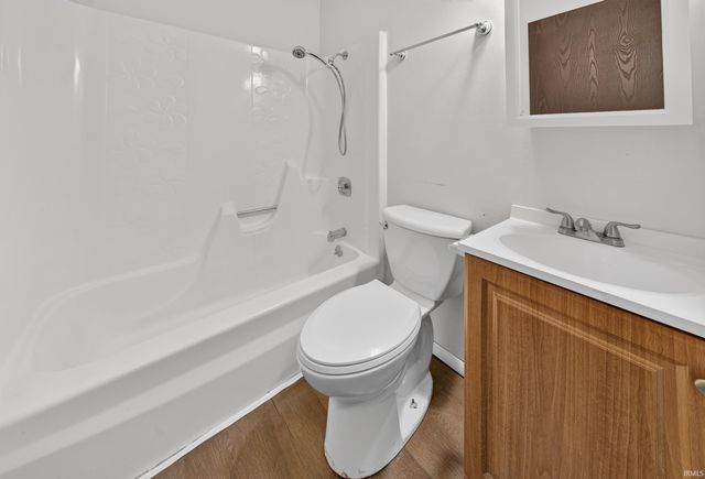 221 S Bosse Avenue, Evansville, IN 47712