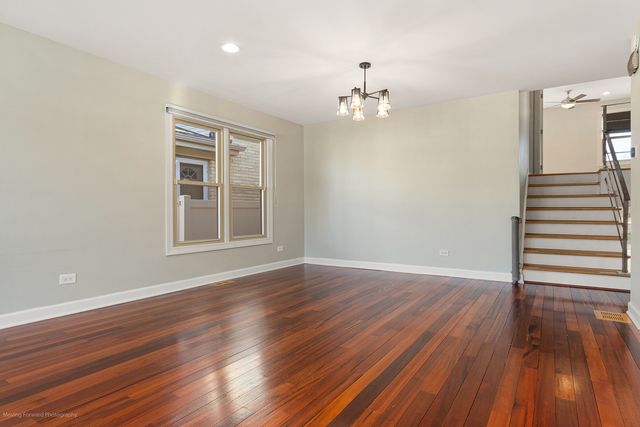 4615 N Maria Court, Chicago, IL 60656