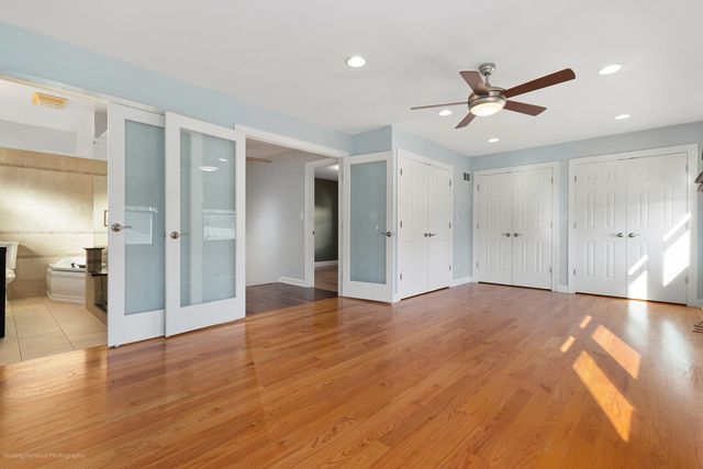 4615 N Maria Court, Chicago, IL 60656