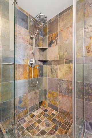 4615 N Maria Court, Chicago, IL 60656