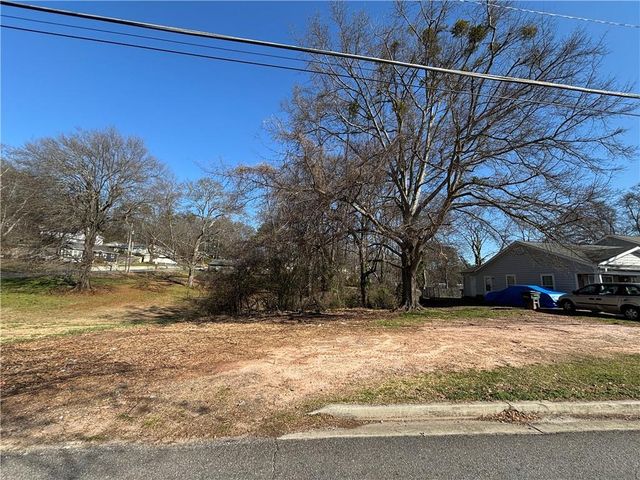555 Lawrence Street NE, Marietta, GA 30060