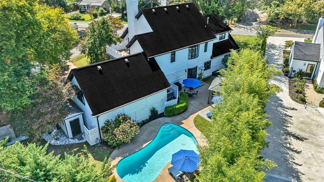 301 Mercury Dr, Franklin, TN 37064