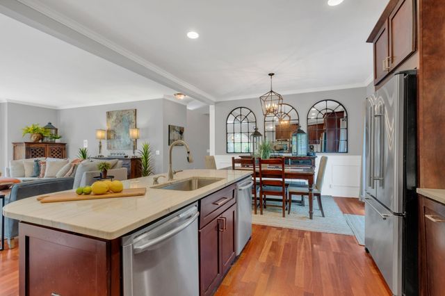 301 Mercury Dr, Franklin, TN 37064