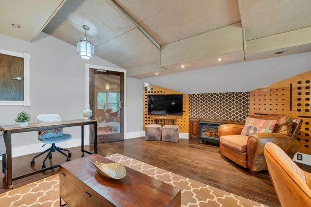 301 Mercury Dr, Franklin, TN 37064