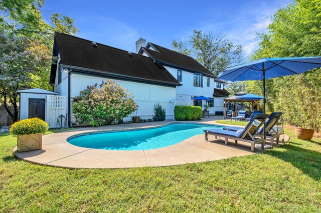 301 Mercury Dr, Franklin, TN 37064