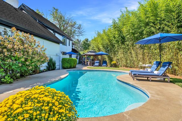 301 Mercury Dr, Franklin, TN 37064