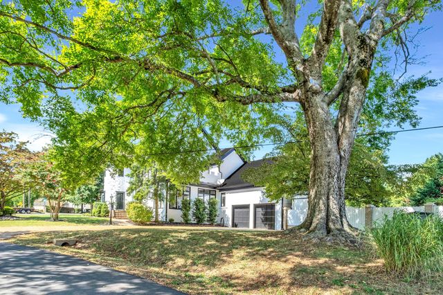 301 Mercury Dr, Franklin, TN 37064