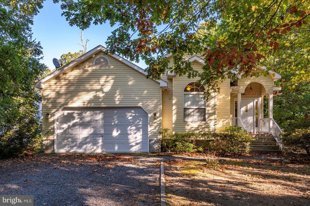 3896 CAPTAINS CORRIDOR, Greenbackville, VA 23356