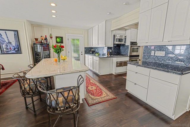 4682 Vista Street, San Diego, CA 92116