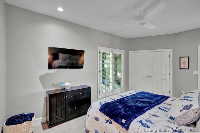 3257 Lands End, New Albany, IN 47150