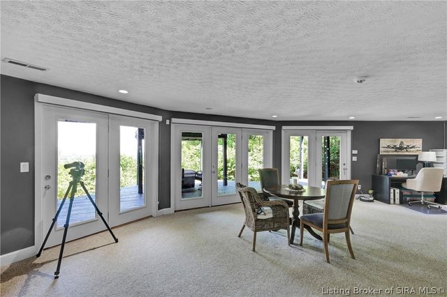3257 Lands End, New Albany, IN 47150